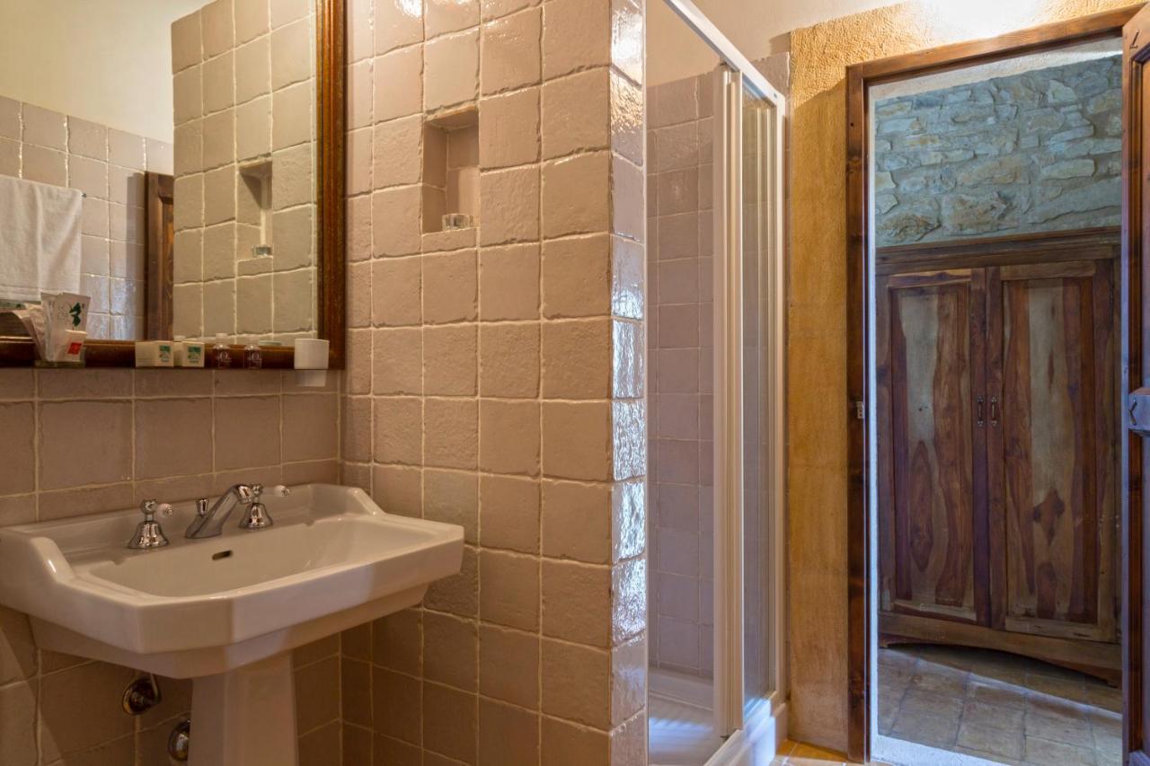 Masseria Fortificata Lo Zafferaneto Buccheri Eksteriør bilde